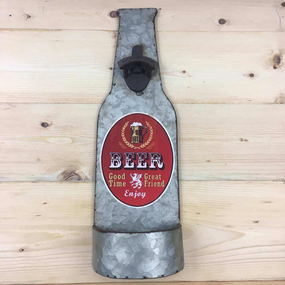 Flaschenöffner für die Wand aus Zinkblech