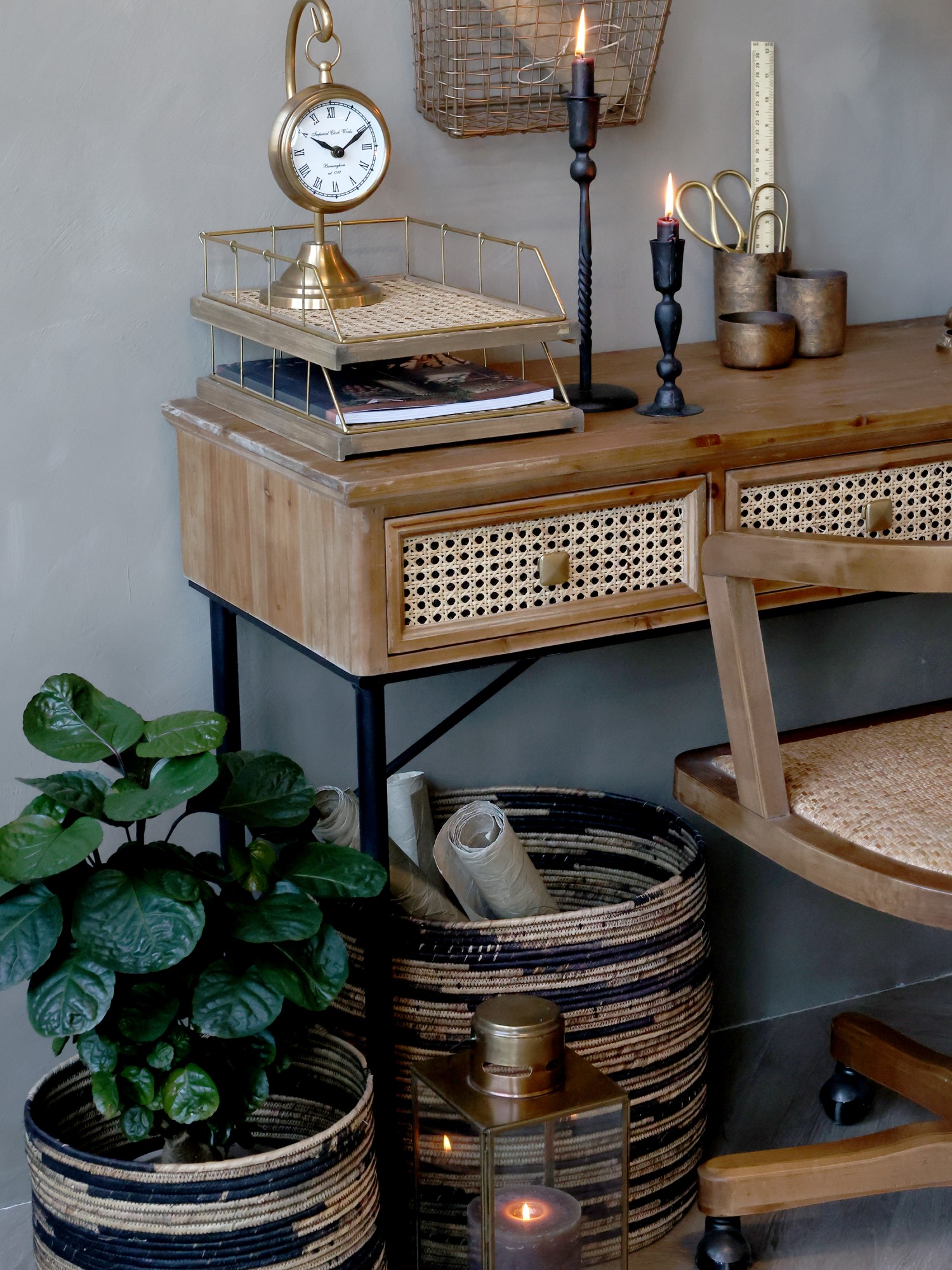 Schreibtisch mit 3 Schubladen von Chic Antique