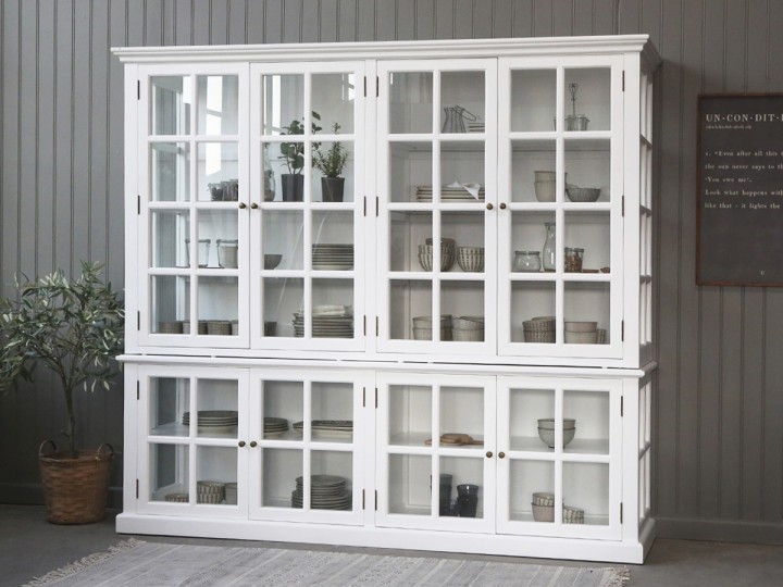 Vitrinenschrank m. 8 Türen / Ablagen / weis