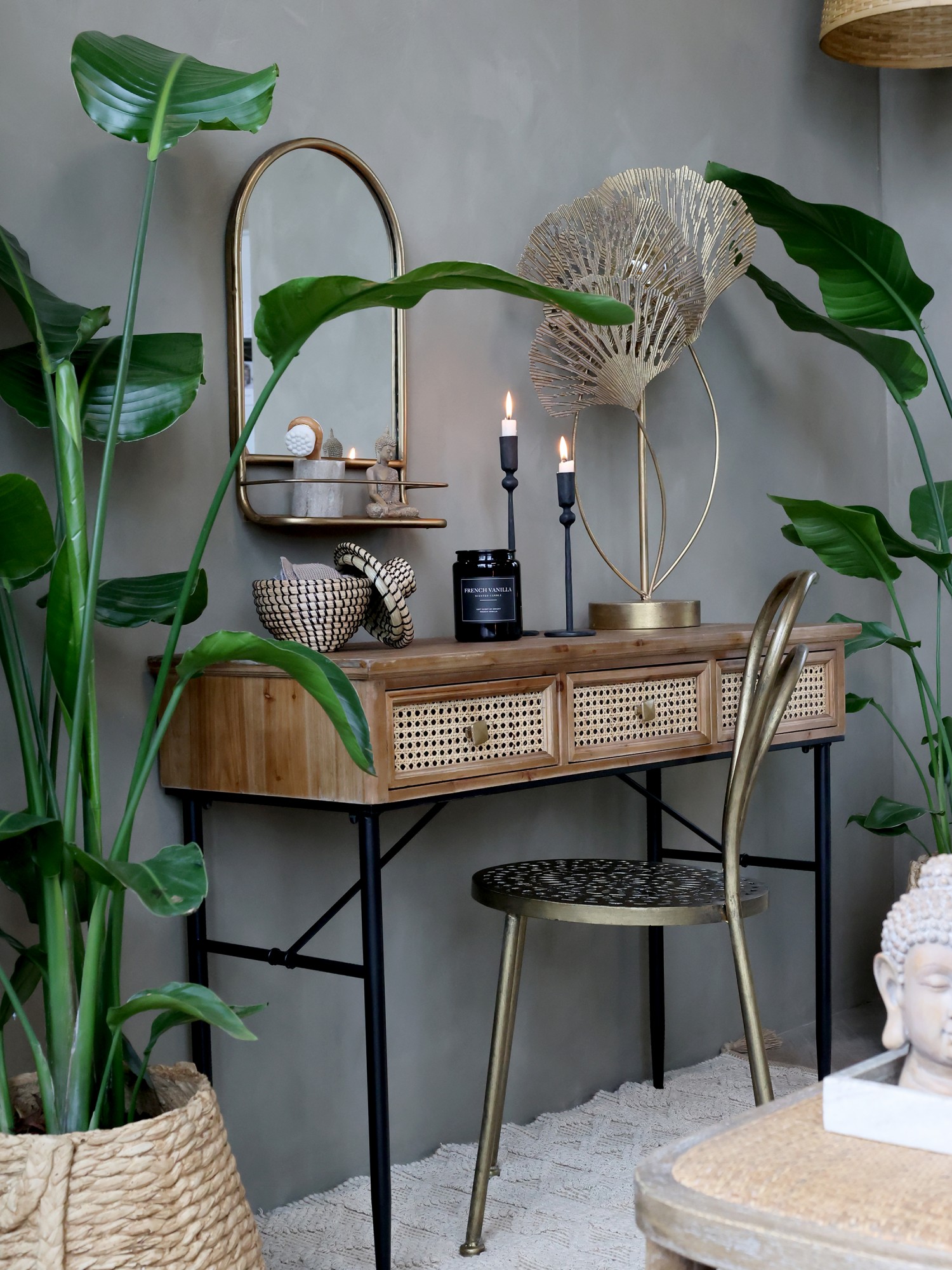 Schreibtisch mit 3 Schubladen von Chic Antique