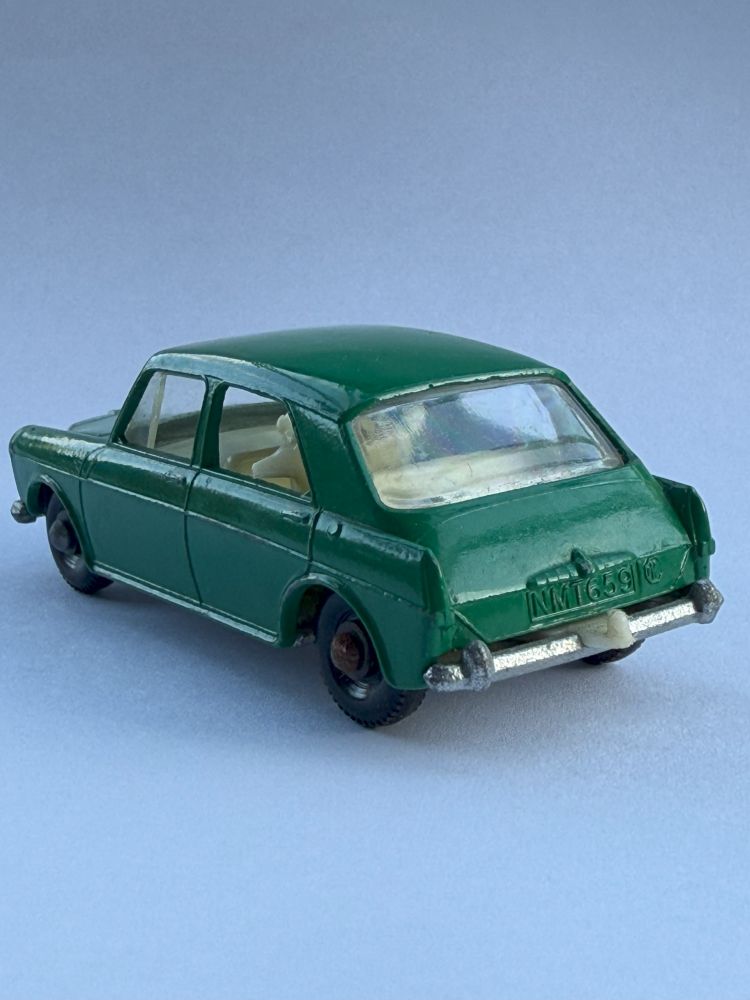 MG1100 mit Fahrer und Hund Vintage Matchbox-Modellauto aus den 60er/70er Jahren