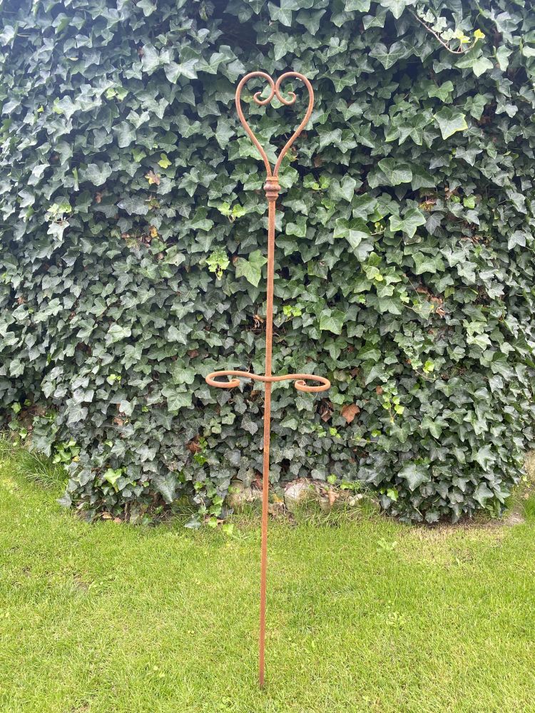 Gartenstecker / Pflanzstab / Gartenstab Herz/ mit Halter für Blumentöpfe