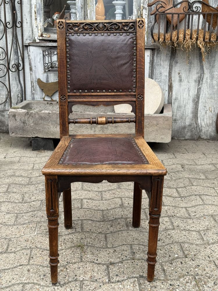 Antiker Stuhl aus Eiche mit Leder – um 1900