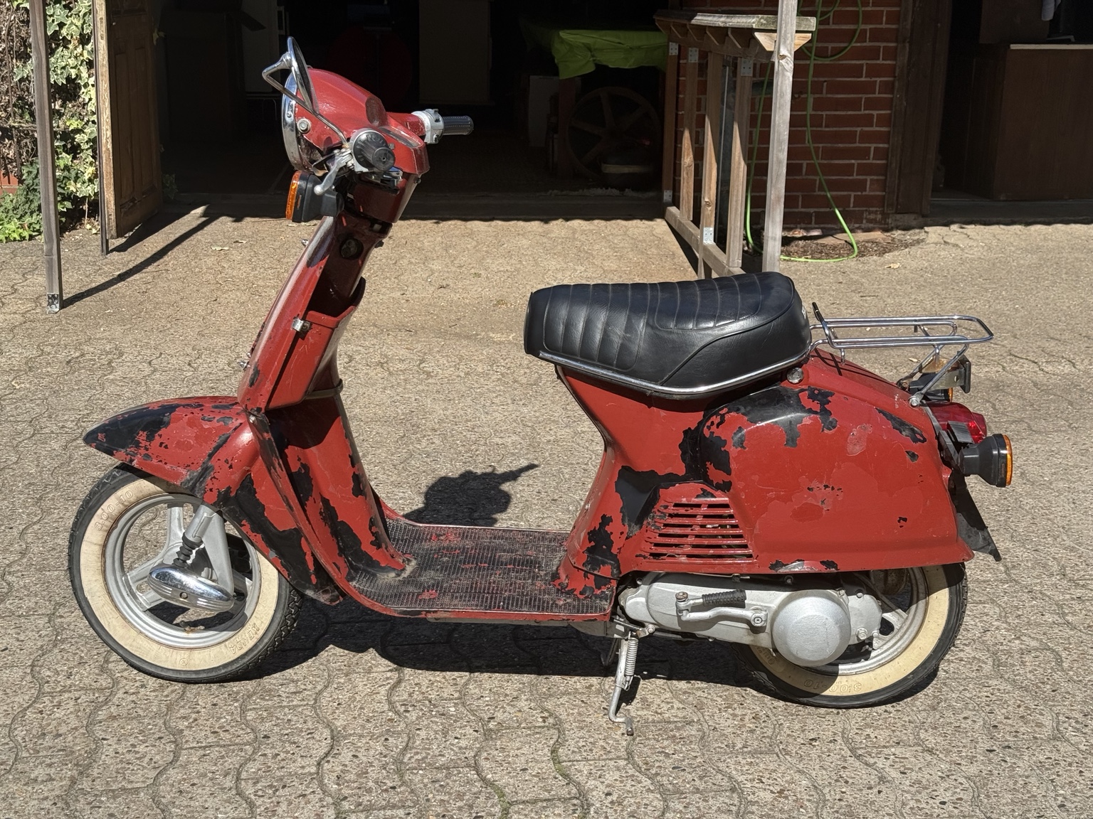 Honda AB 07 Kleinkraftrad von 1985 – 48 cm³ – 7.686 km laut Tacho + 2 Motoren