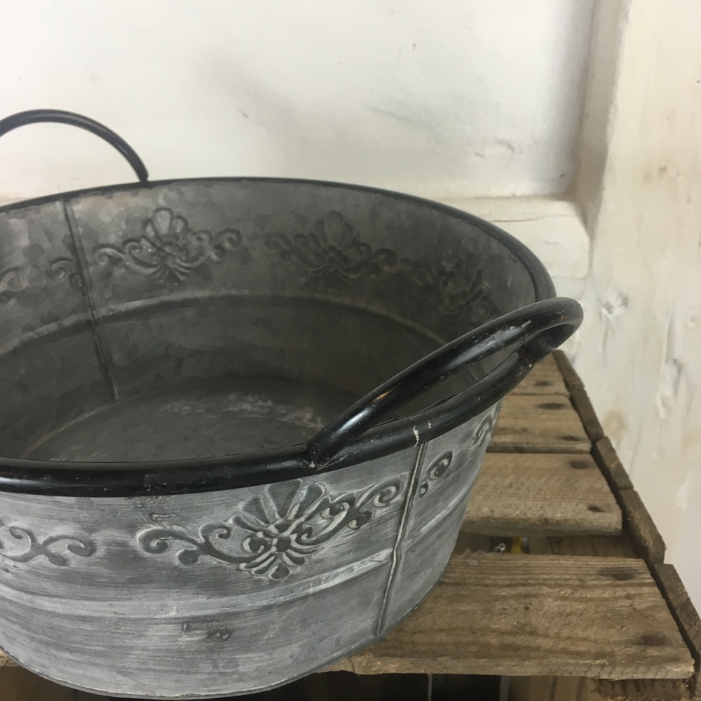 Zinkeimer / Wanne mit Musterrand