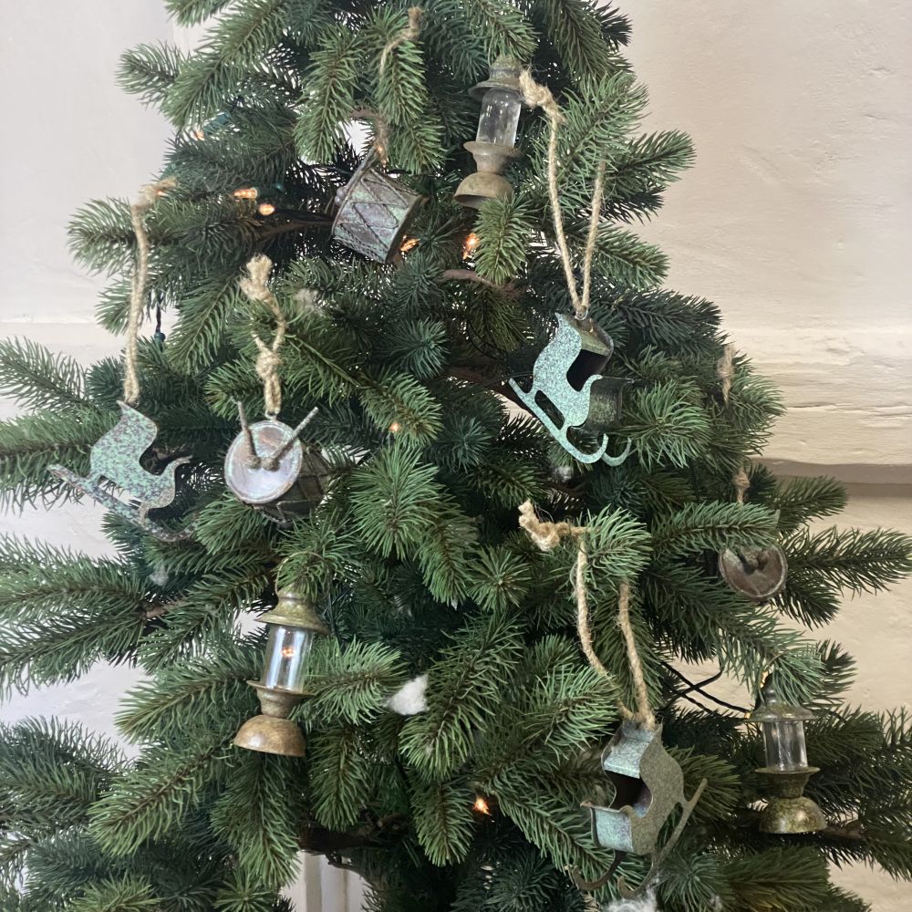 Weihnachtbaumschmuck/  Hängedeko Laterne aus Blech antik patiniert