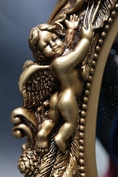 Ovaler Spiegel Mogallal, gold