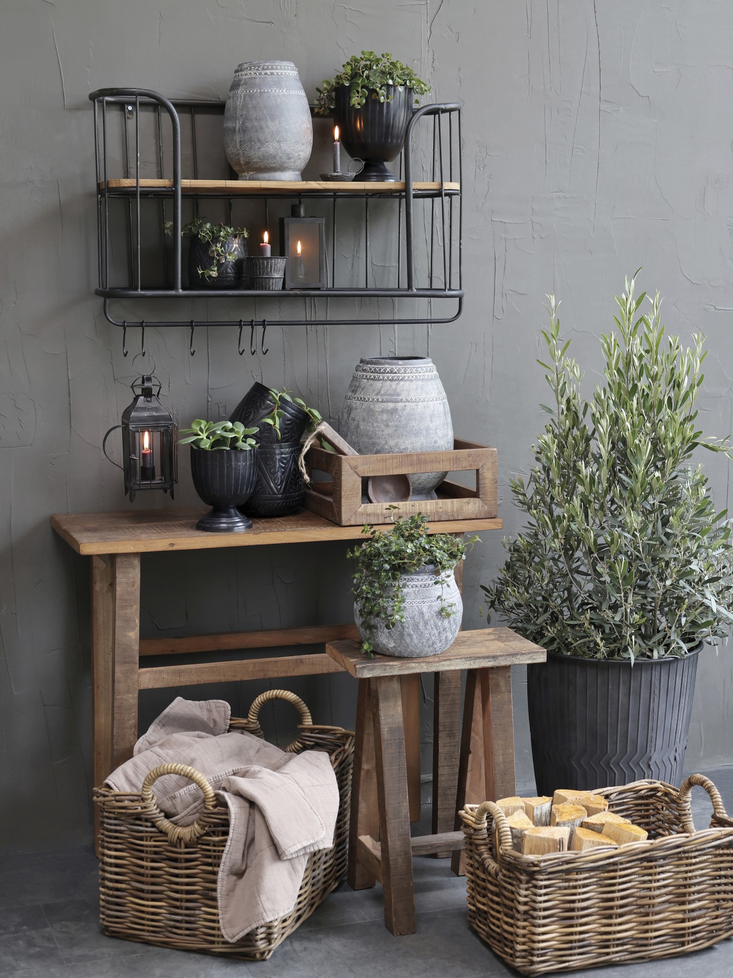Regalbrett mit 6 Haken / CHIC ANTIQUE