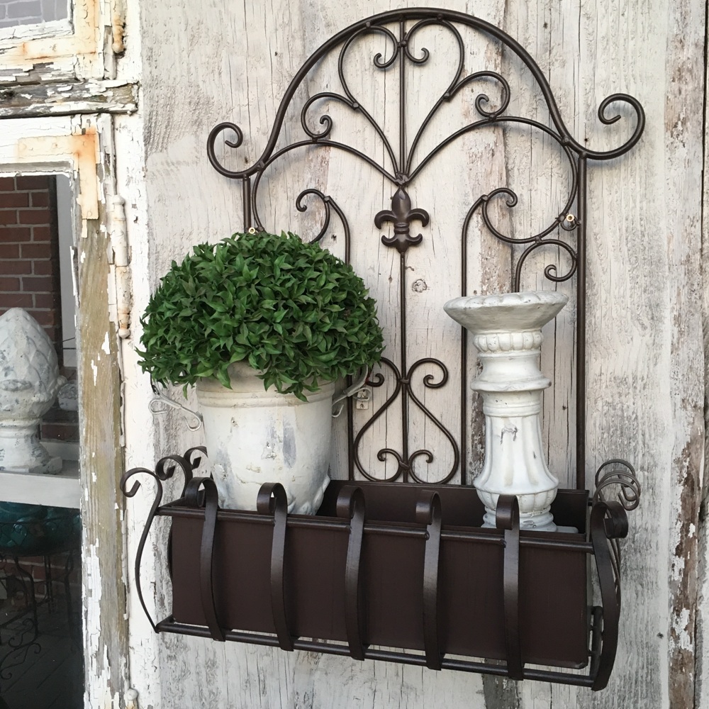Wandkorb/Blumenkasten aus Metall mit Blecheinsatz