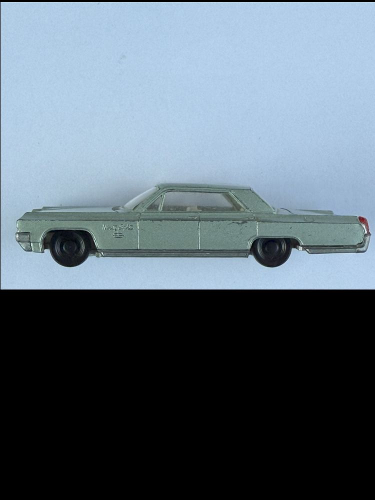 Oldsmobil Holiday Sports-Coupe Siku Modellauto – Metall, 60er/70er Jahre