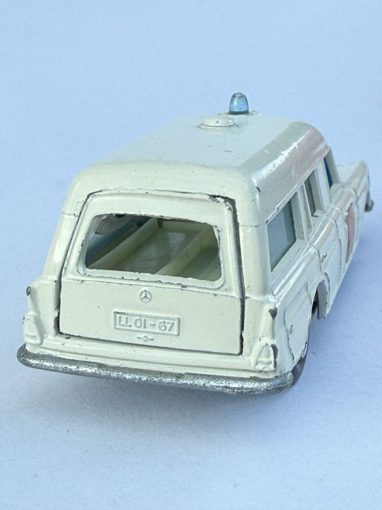 Mercedes Benz "BINZ" Nr. 3 Matchbox Modellauto – Vintage-Fahrzeug