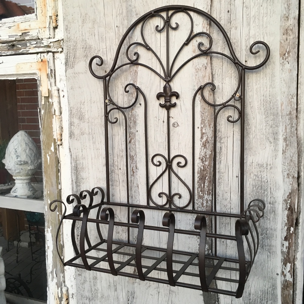 Wandkorb/Blumenkasten aus Metall mit Blecheinsatz