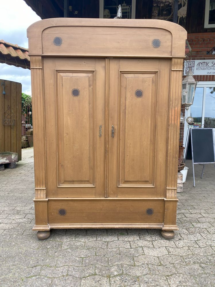 antiker Kleiderschrank / Weichholz / um 1915