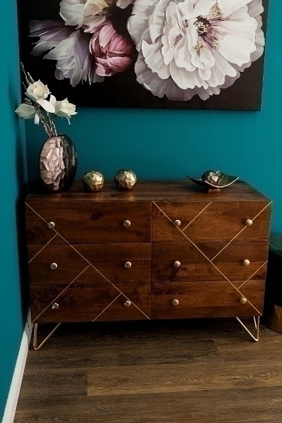 WOODEN 6 DRAWER CHEST W/BRASS INLAY & IRON K.D LEGS