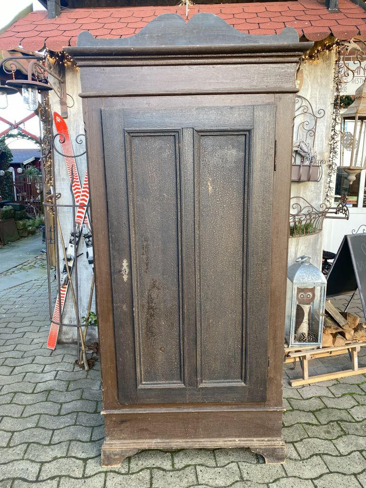 antiker Bauerschrank / unrestauriert / Weichholz