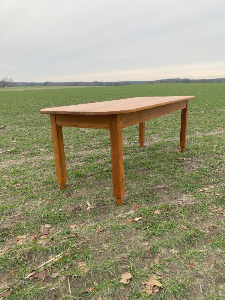 großer alter Weichholztisch / 200 cm lang