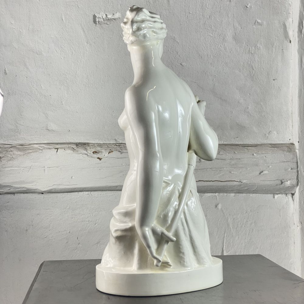 Frauenfigur 20er / 30er Jahre / RAKO Czechoslovakia  Porzellanfigur Keramik antik