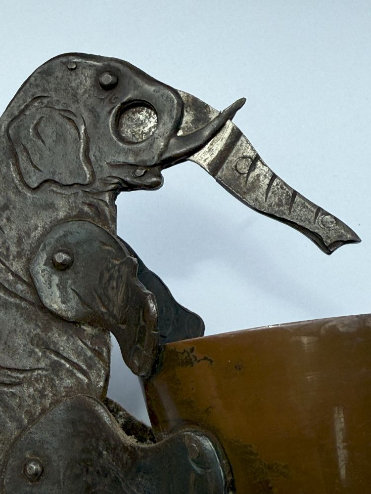 Zigarrenschneider Elefant Ignatius Taschner um 1900