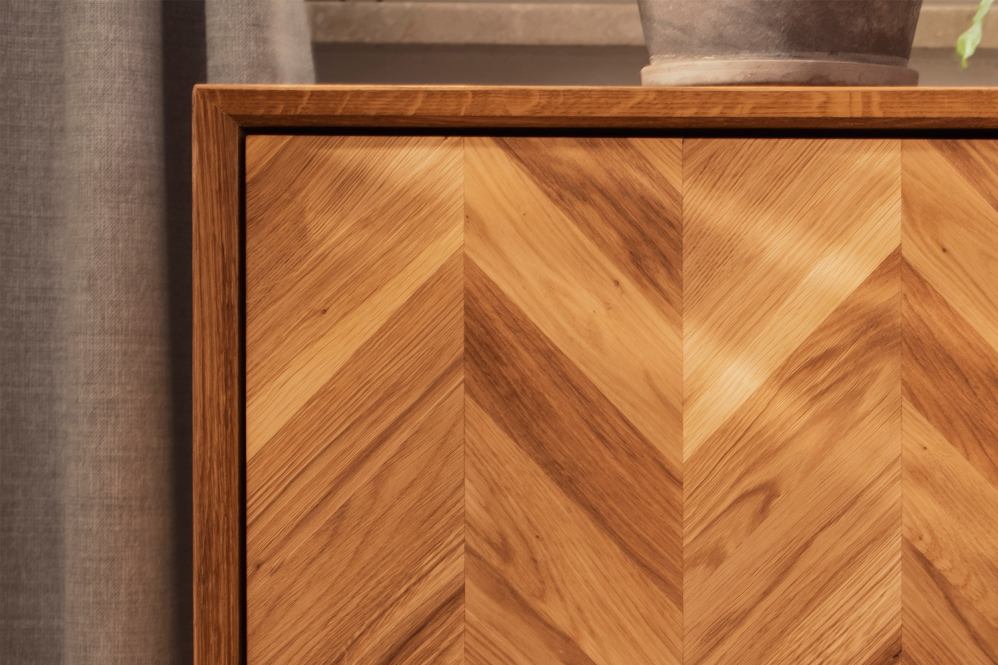 Sideboard 4 Schubladen & Tür & Fach / Abies 2727