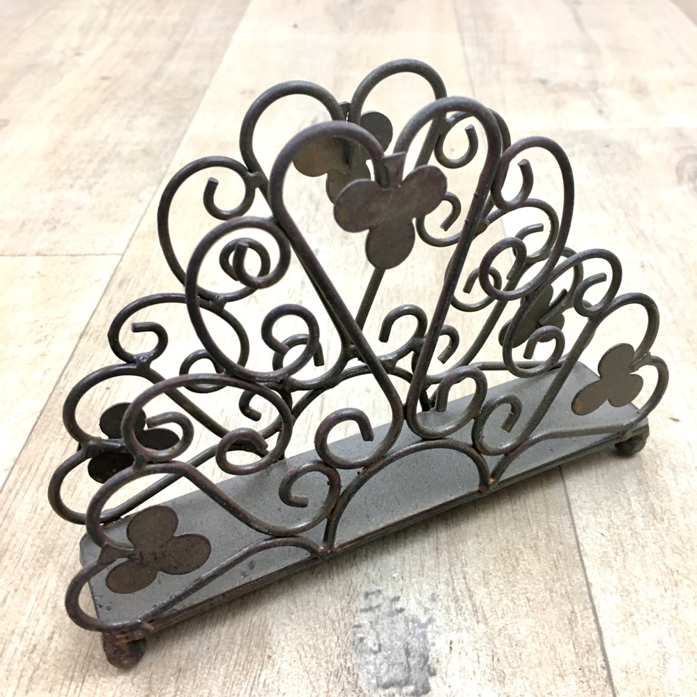Serviettenhalter aus Metall / dunkelrostfarbend