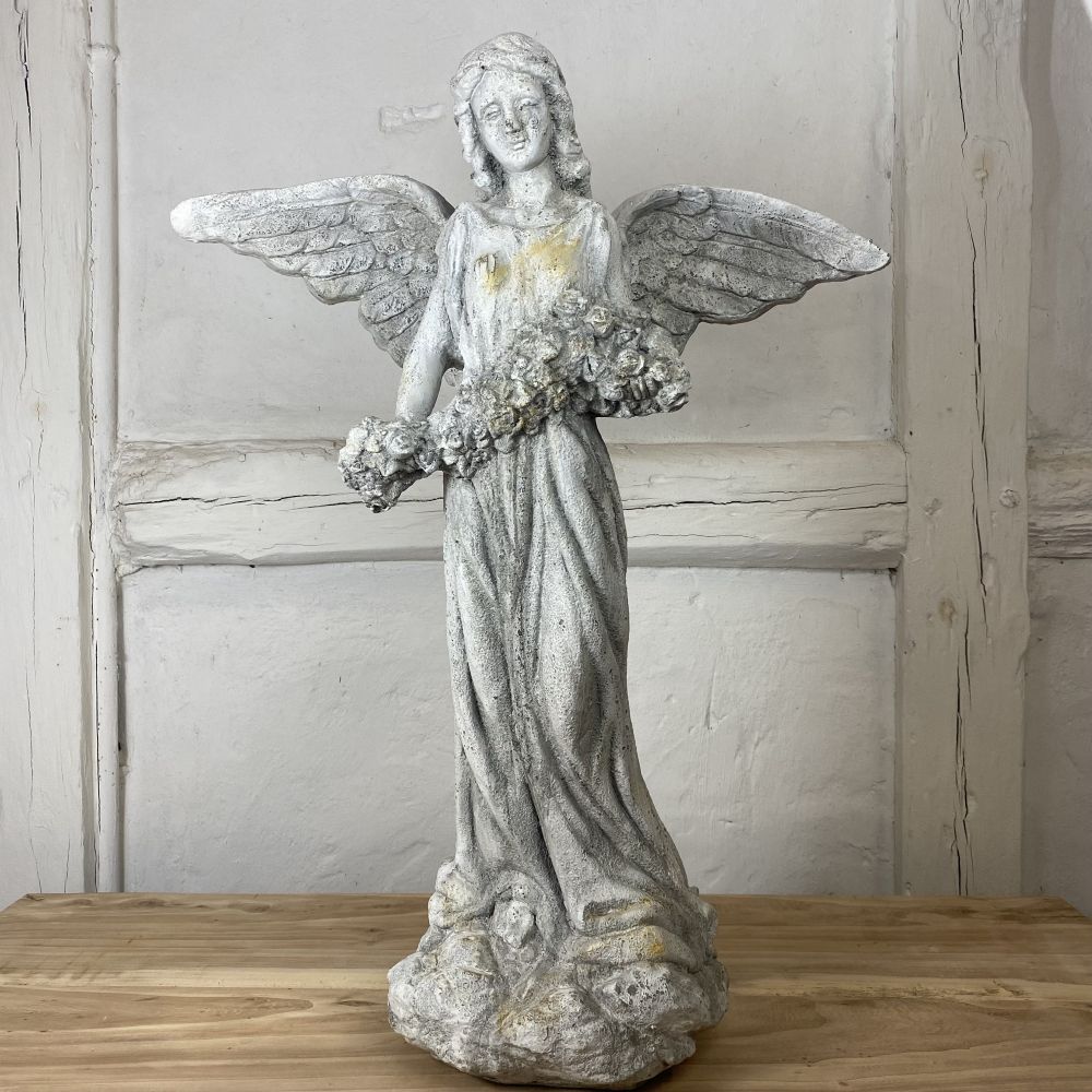 großer Engel aus Polyresin 76 cm hoch im Antiklook