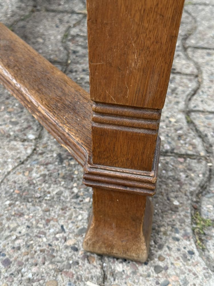 Antiker Eichentisch um 1920 – ausziehbar bis 233 cm