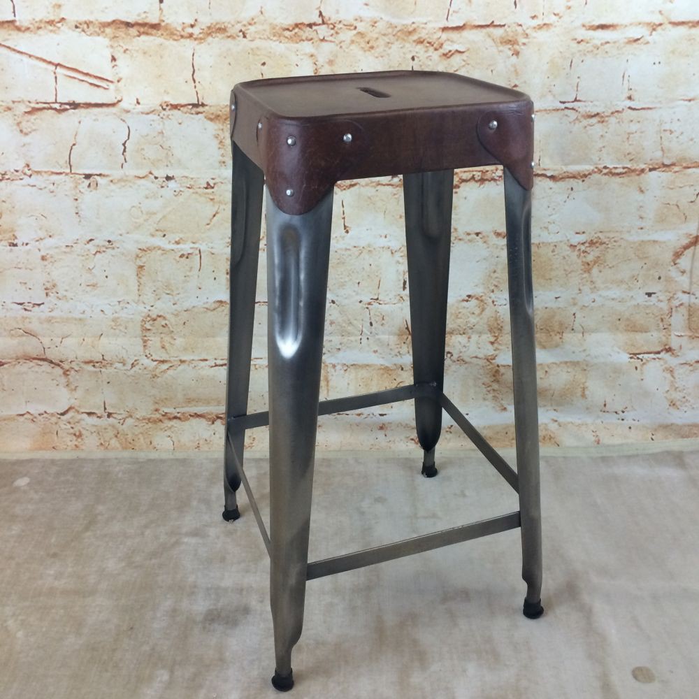 Hoher Hocker mit Ledersitz von Trademark Living A/S 