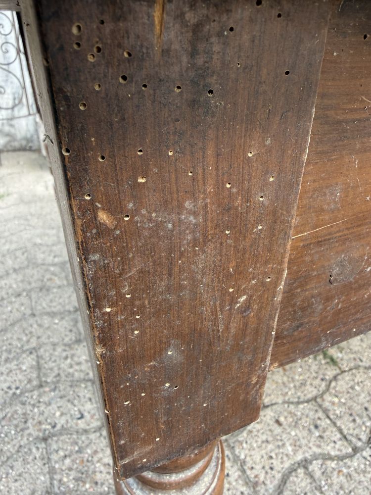 Antiker Weichholztisch um 1890 mit Schublade – unrestaurierter Originalzustand