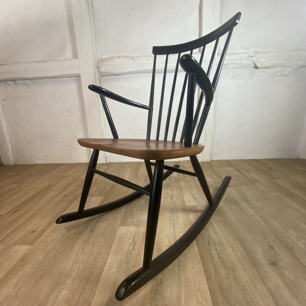 Schaukelstuhl - Klassiker Mid Century / 60er Jahre Teakholz