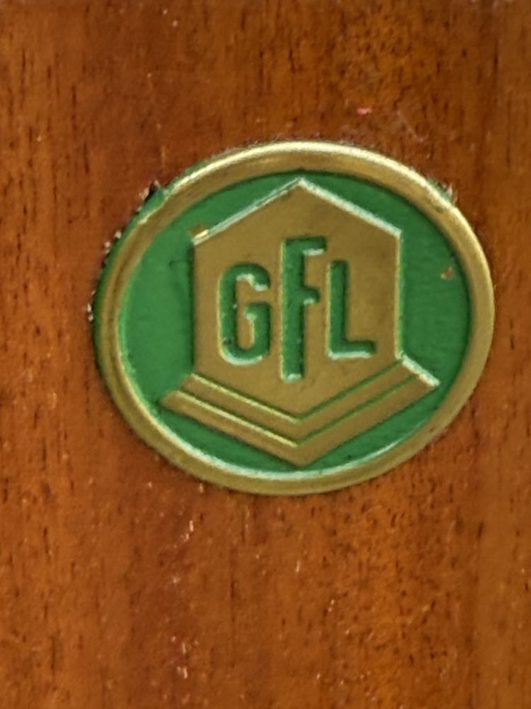 Mid Century Kommode / Sideboard GfL – Nussbaum – 60er Jahre