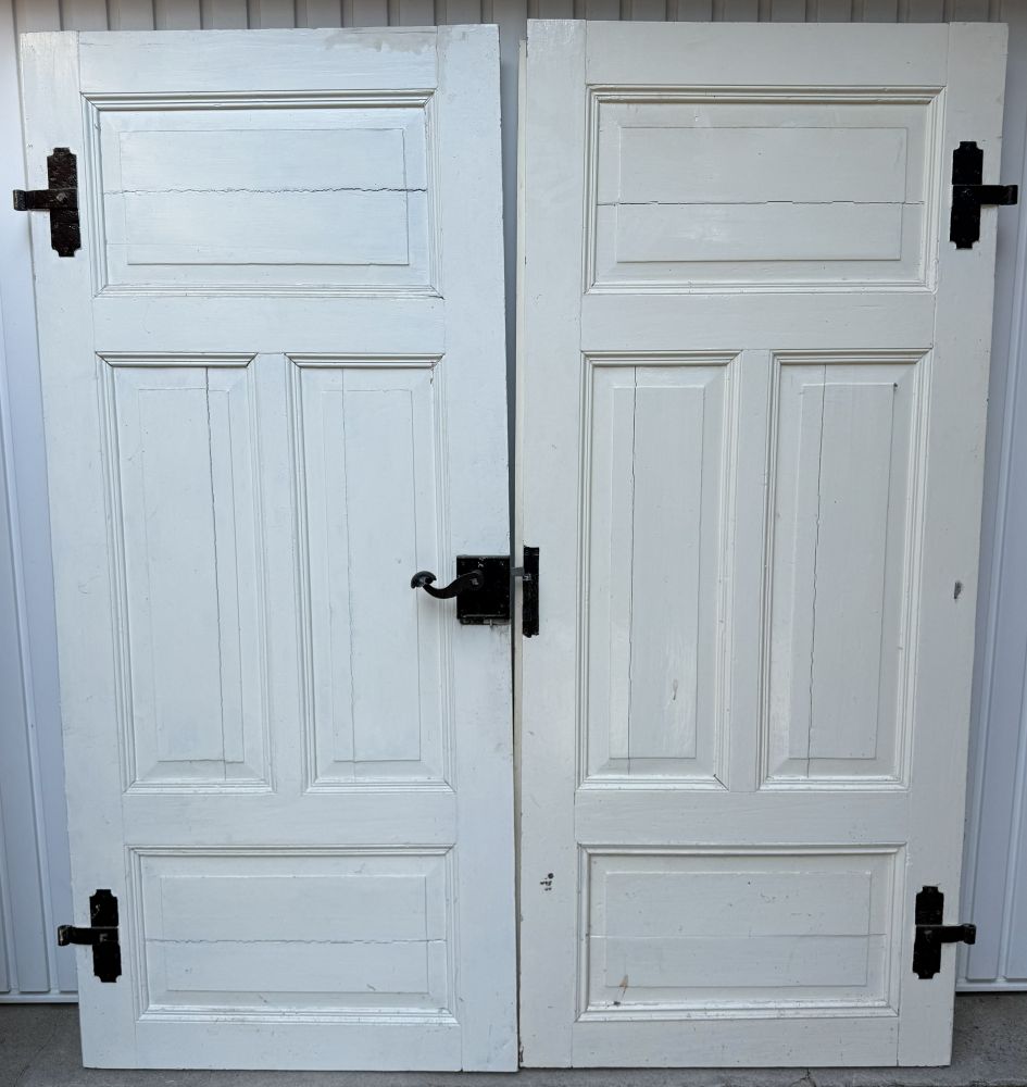 Antike Doppelflügeltür / Schiebetür – um 1880, Weichholz unter alter Farbe