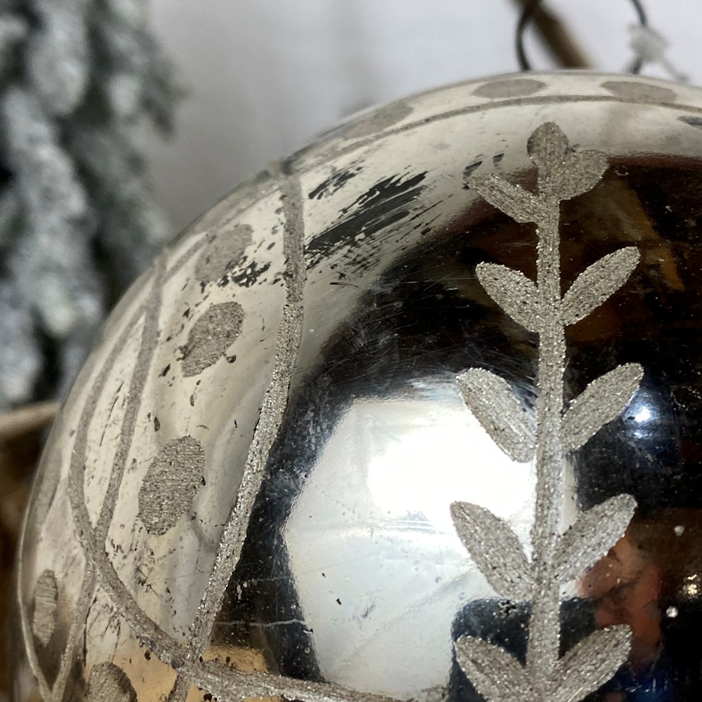 Weihnachtskugel antiksilber 10 cm