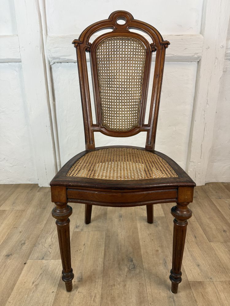 Antiker Gründerzeit Stuhl mit Wiener Geflecht um 1880