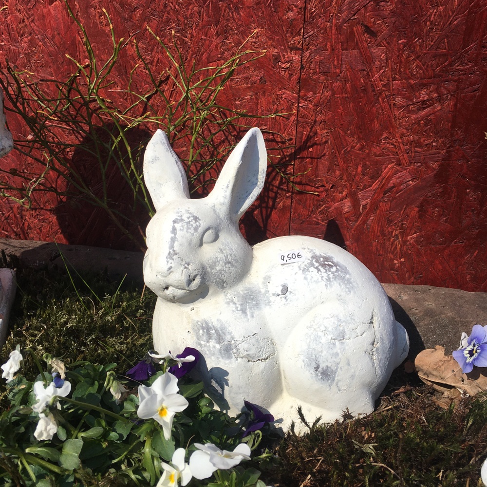 Hase aus Keramik