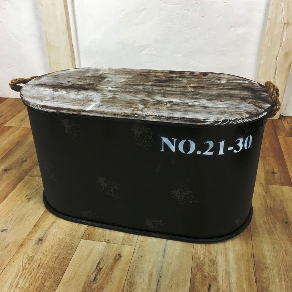 Metallbox mit Holzdeckel  Industrial