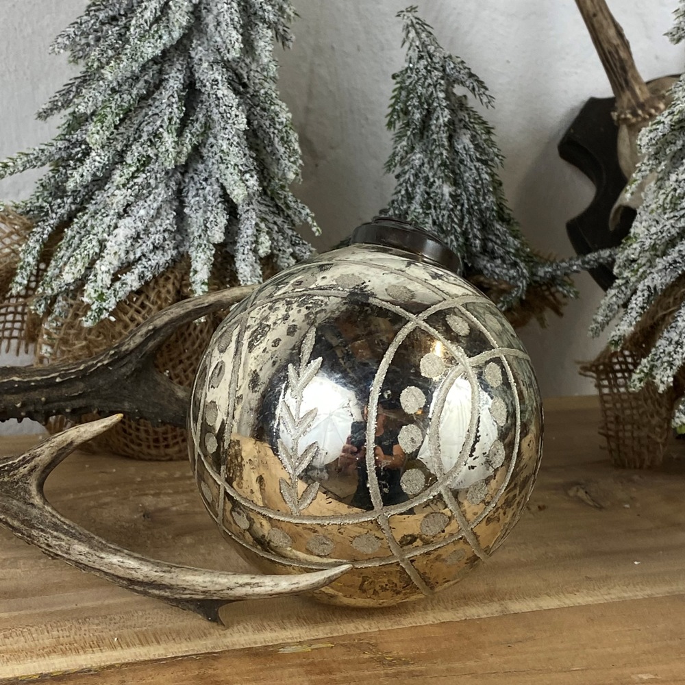 Weihnachtskugel antiksilber 10 cm